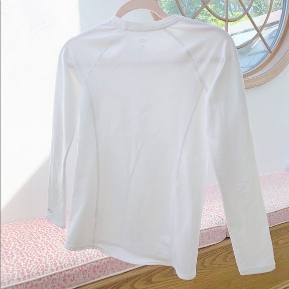DSG Tops - White Long Sleeve Athletic Top | Size: XL (16)
